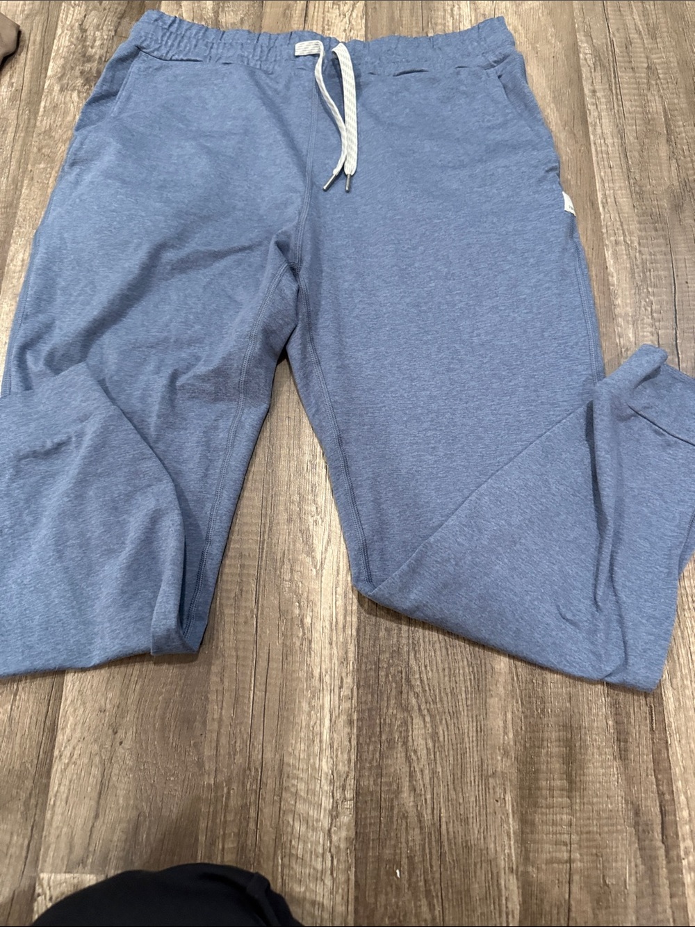 Performance Jogger - Picture 3 of 8